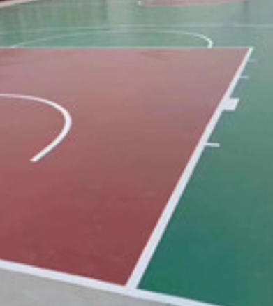 新邱篮球场地坪维修全方案